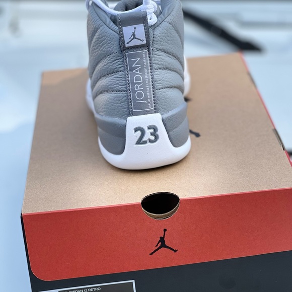 Air Jordan 12 “Playoffs 2022” is a February 2022 release all sizes - Picture 4 of 4